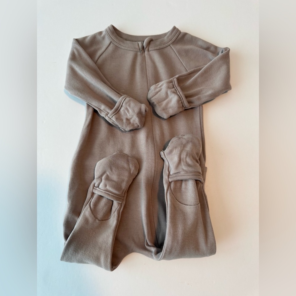 Goumi Baby Footie 0-3 Months | Bamboo & Organic Cotton - Picture 5 of 7
